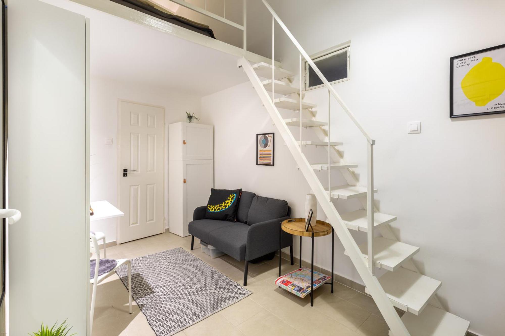 L9 Lonyay Apartment بودابست المظهر الخارجي الصورة